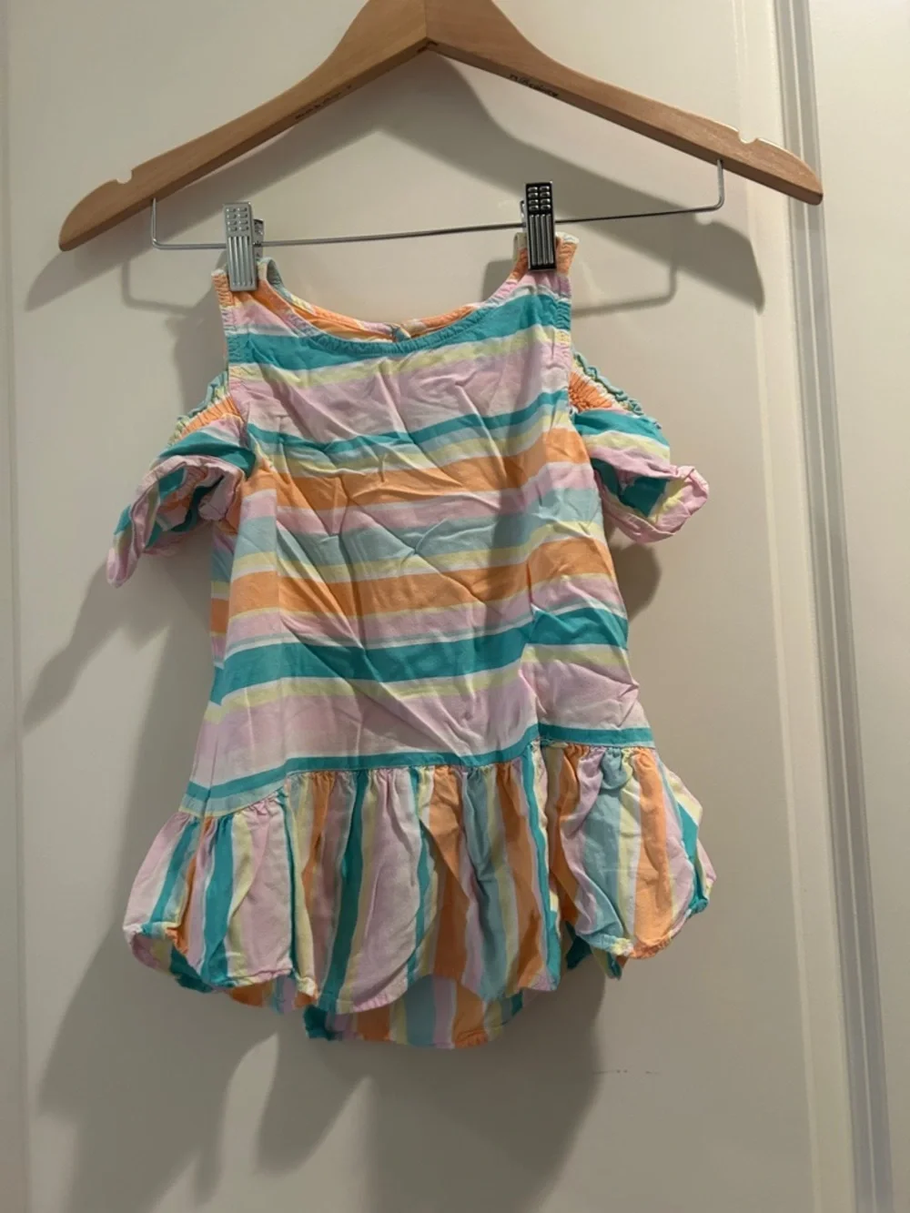 Oshkosh B’gosh Cold Shoulder elastic Ruffle Hem Stripe Pastel summer Dress size8